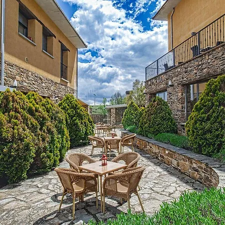 منزل ريفي El Molino De Losacio